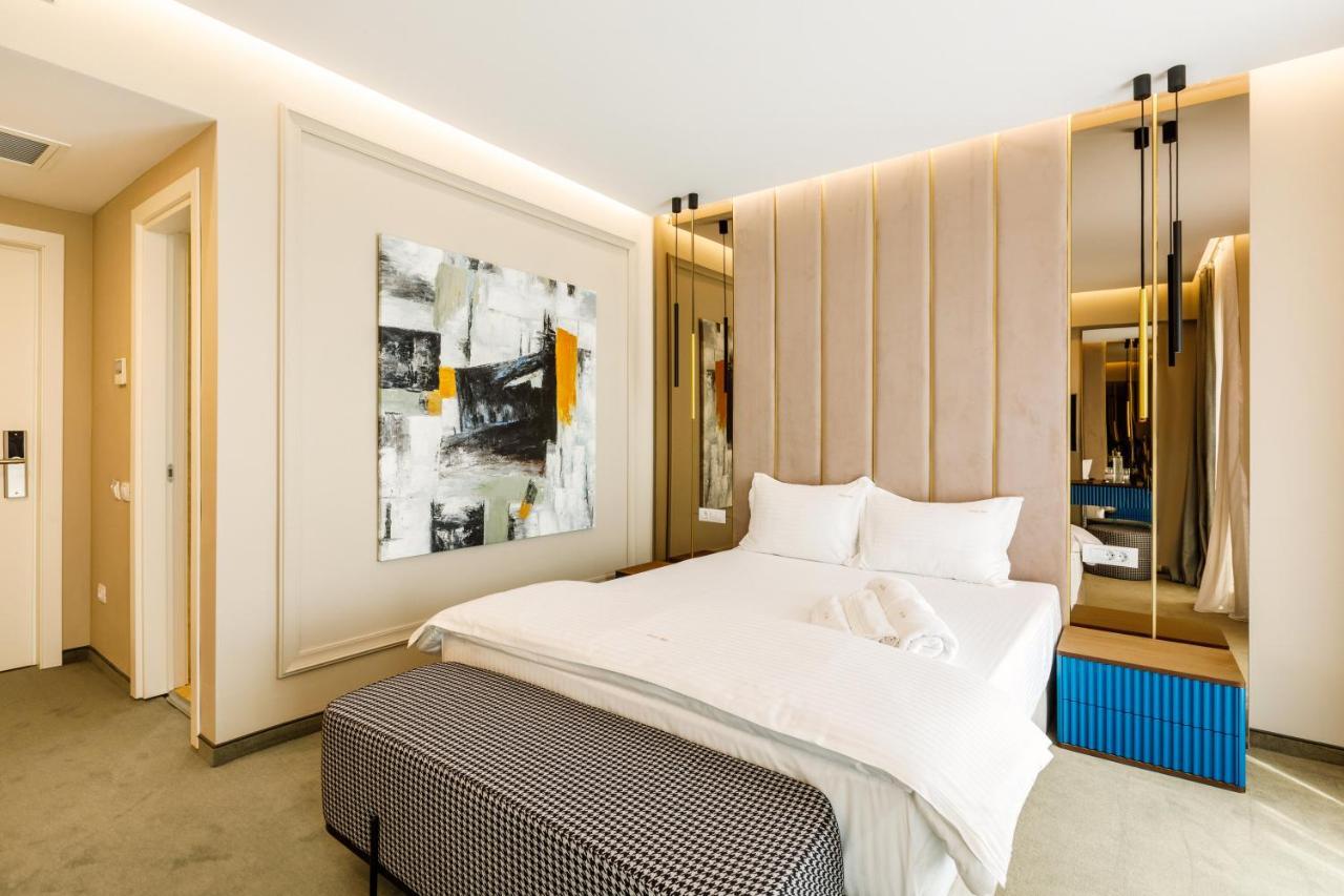 Onal Boutique Hotelier Mamaia Ngoại thất bức ảnh