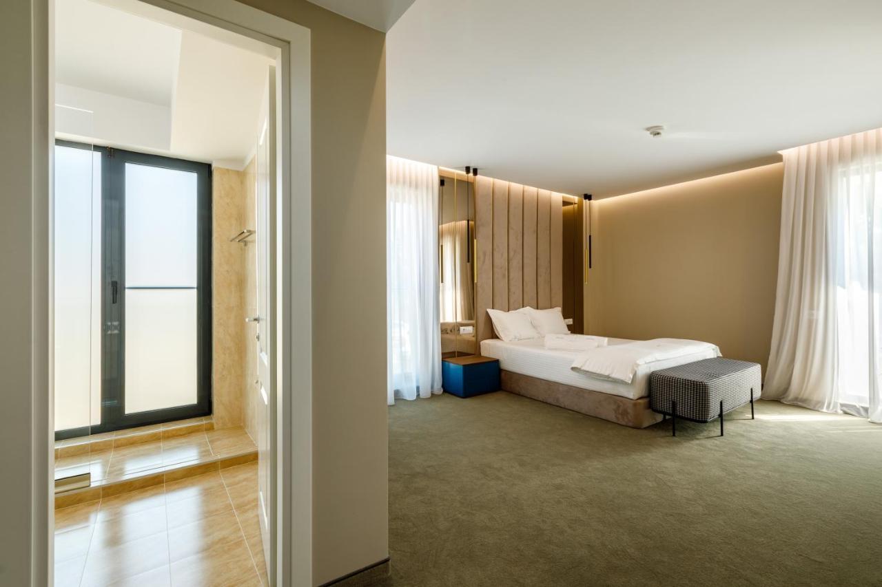 Onal Boutique Hotelier Mamaia Ngoại thất bức ảnh