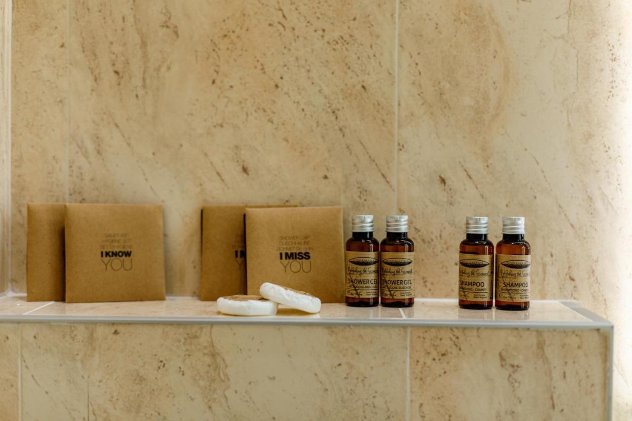 Onal Boutique Hotelier Mamaia Ngoại thất bức ảnh