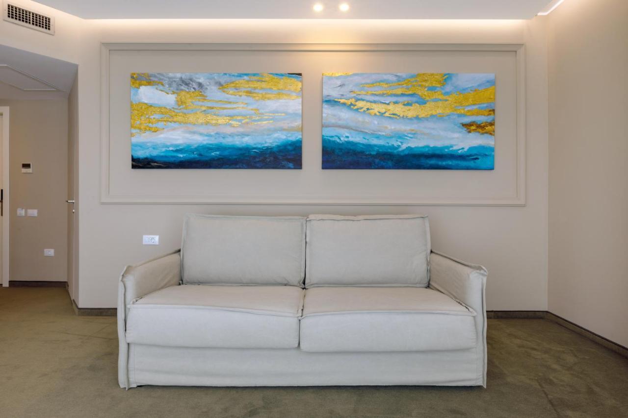 Onal Boutique Hotelier Mamaia Ngoại thất bức ảnh