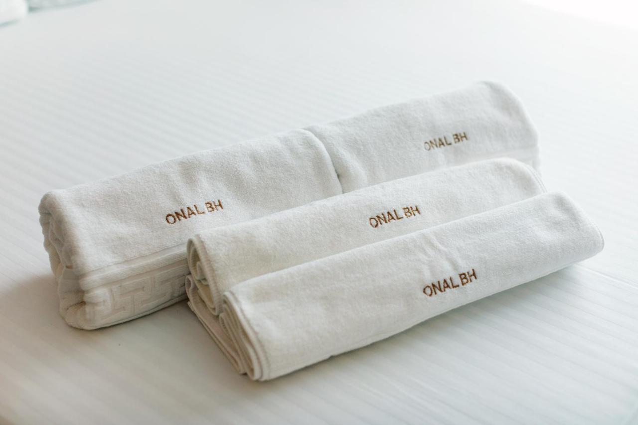 Onal Boutique Hotelier Mamaia Ngoại thất bức ảnh